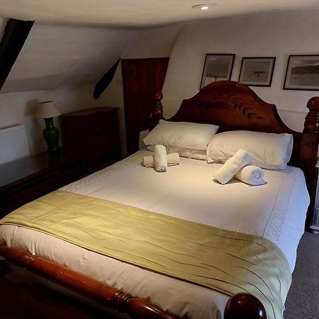 Stable Cottage - Sleeps 6, Near Lulworth Cove Dorchester Exterior foto